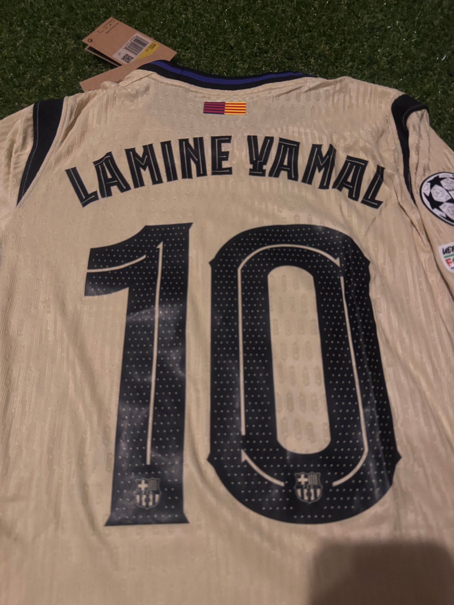 FC Barcelona x Kobe Bryant 2025/26 away jersey