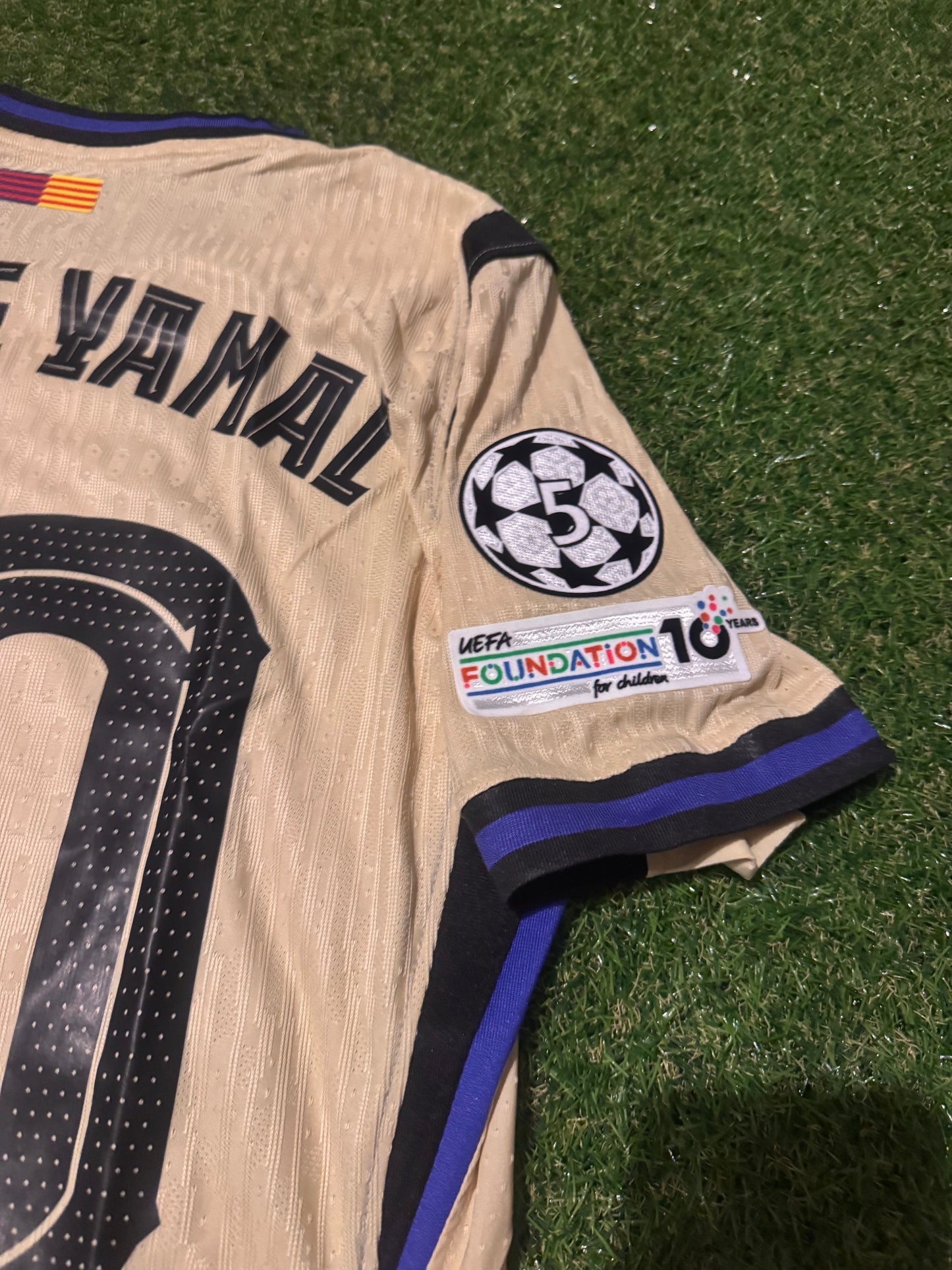 FC Barcelona x Kobe Bryant 2025/26 away jersey